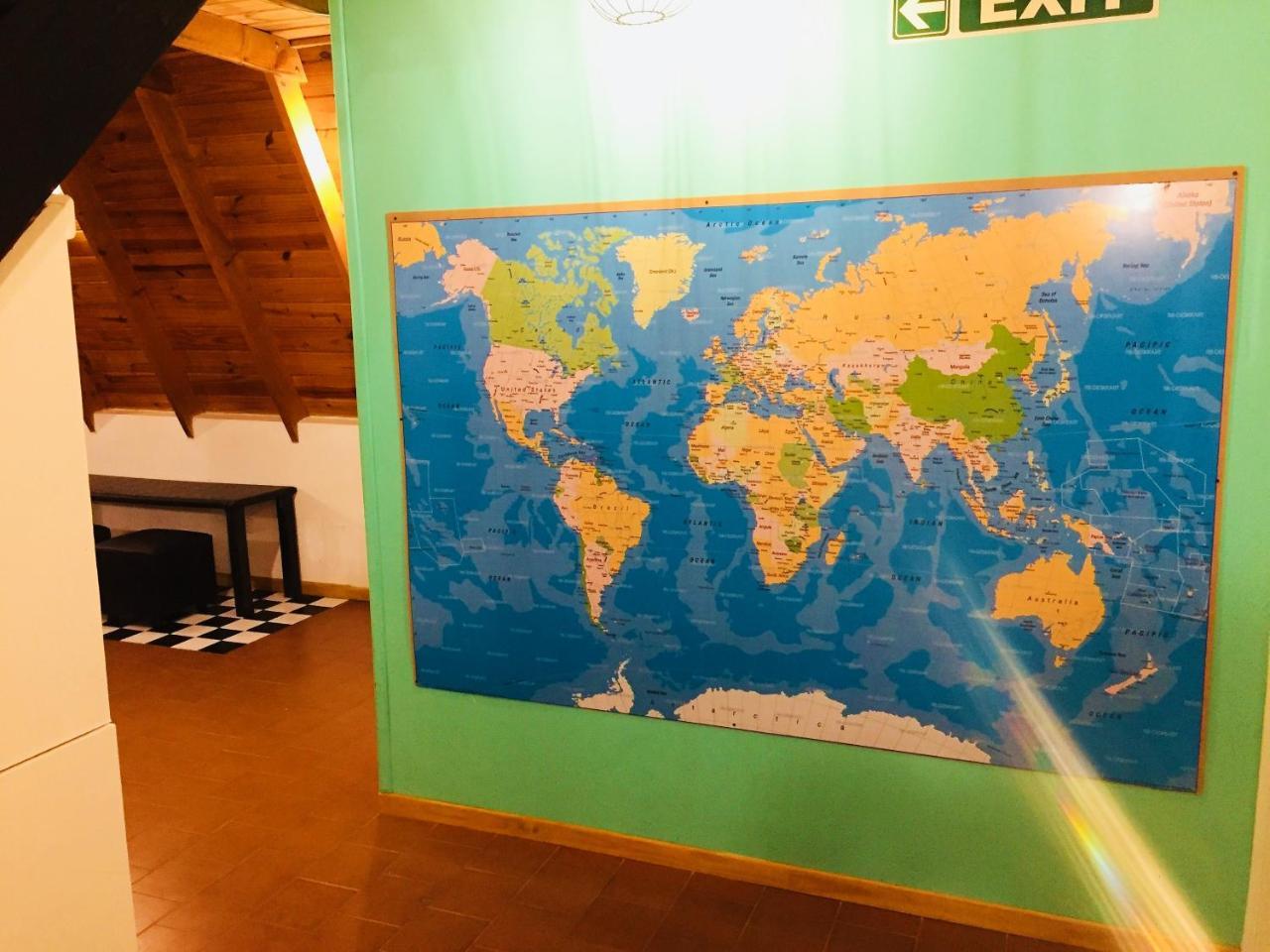 Patagonia Republic Hostel El Calafate Eksteriør billede